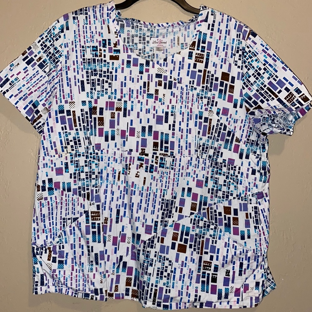 Urbane Xl scrub top.